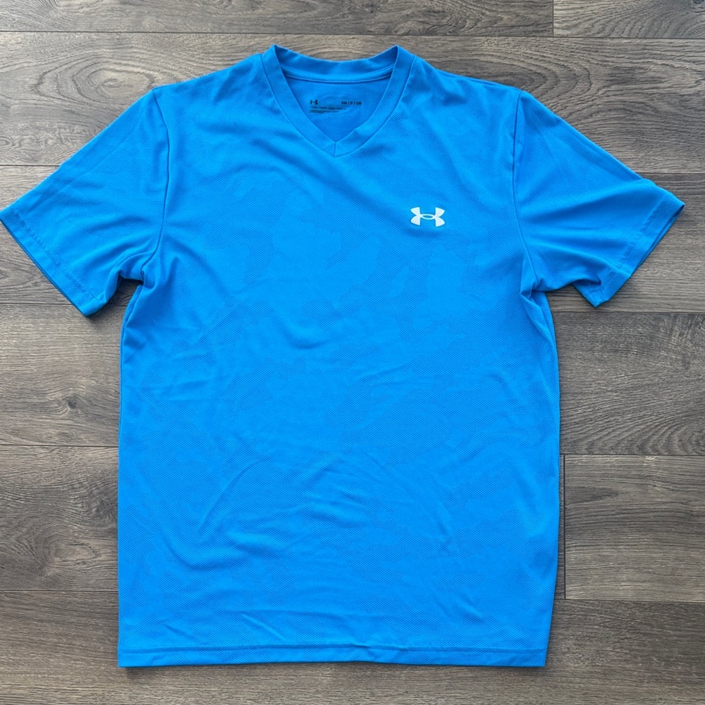 Under Armour tech 2.0 Men's Bright Blue V-Neck Tee small